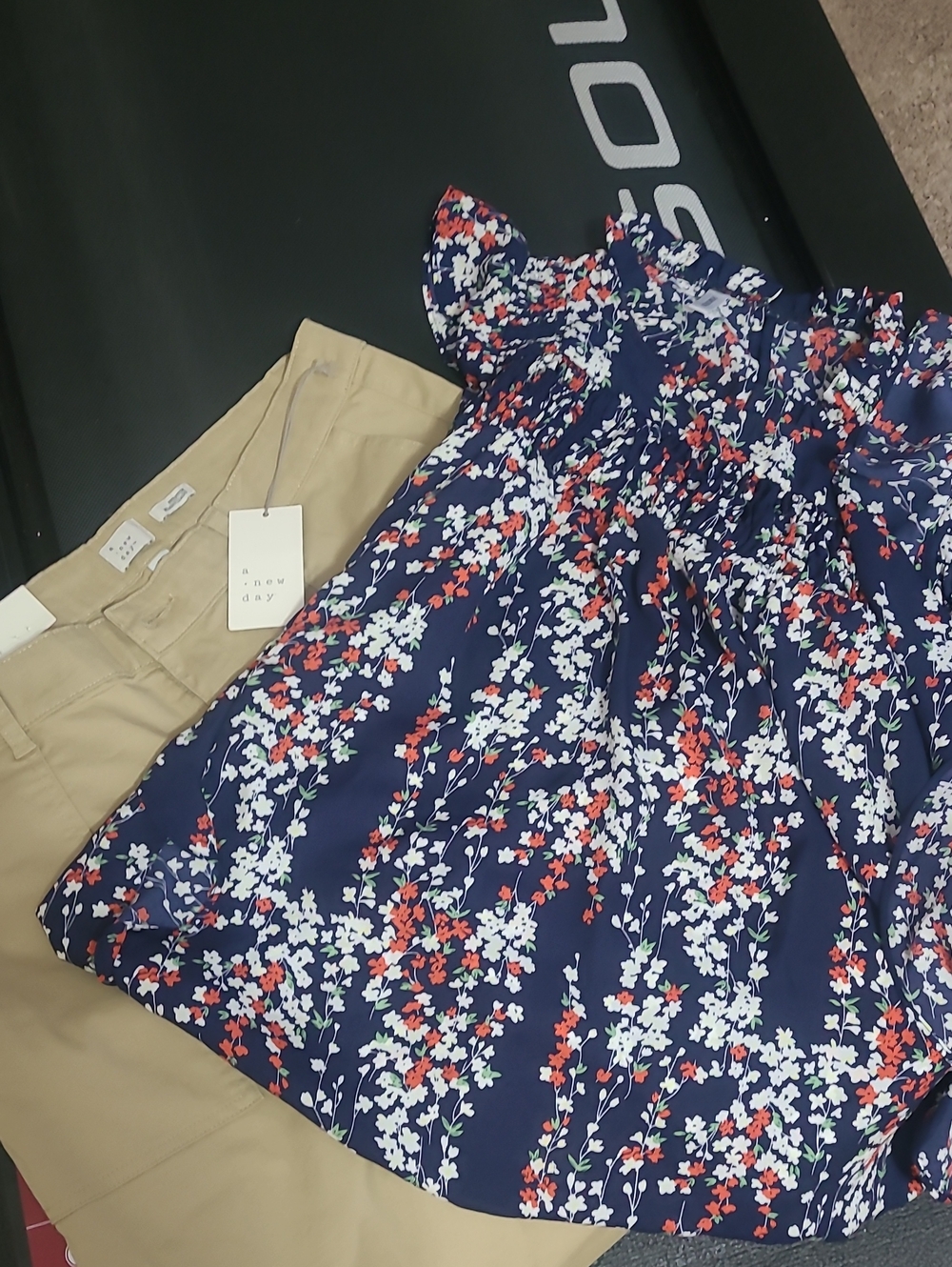 a new day Navy Floral Wide Leg Pants & Top Set 2 Fr 1 Sale